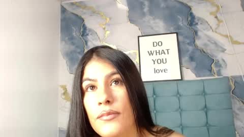 Ailyn online show from 04.21.26