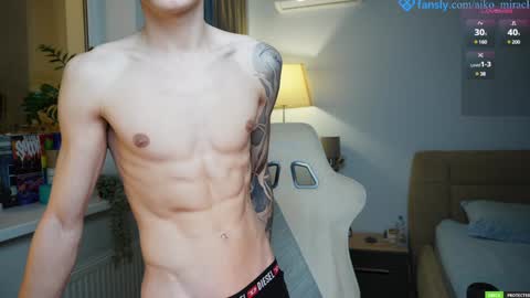 Snapshot of aiko_miracle chatting on 12.08.24 birthday here online show from 12.08.24