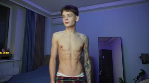 Snapshot of aiko_miracle chatting on 12.18.24 birthday here online show from 12.18.24