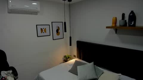 ailanacortes online show from 01.17.26