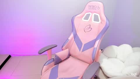 Ailee Hyuga online show from 03.10.25