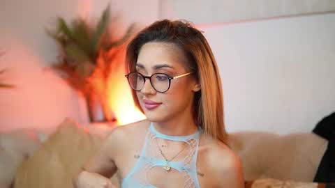  Aileen  online show from 11.23.25