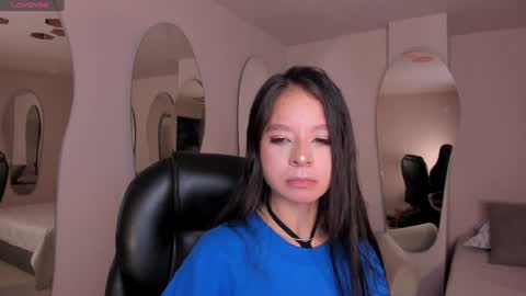  AILEEN VEGA  online show from 01.12.25