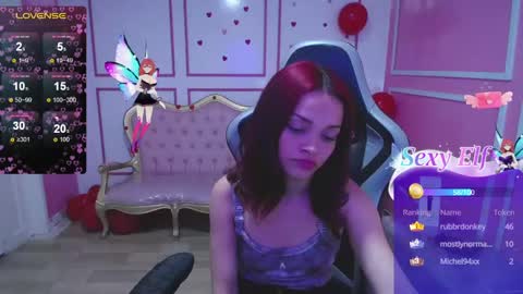 Snapshot of ailen_t_ chatting on 03.06.25 ailen online show from 03.06.25