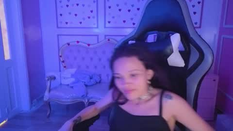 Snapshot of ailen_t_ chatting on 09.09.25 ailen online show from 09.09.25