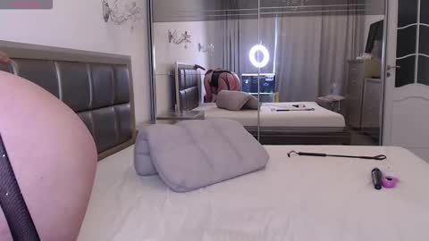 Ailinaioki online show from 03.21.26