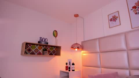 Snapshot of aily_yozuko chatting on 12.11.24 Aily Yozuko online show from 12.11.24