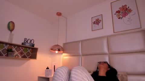 Snapshot of aily_yozuko chatting on 02.01.25 Aily Yozuko online show from 02.01.25