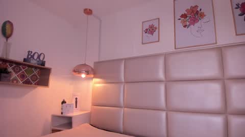 Snapshot of aily_yozuko chatting on 02.04.25 Aily Yozuko online show from 02.04.25