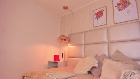 Snapshot of aily_yozuko chatting on 09.09.25 Aily Yozuko online show from 09.09.25