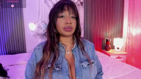 Ailyn Blaze online show from 05.17.26