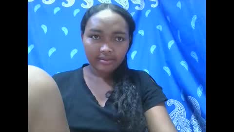 Snapshot of aimealdy chatting on 10.10.25 aimealdy online show from 10.10.25