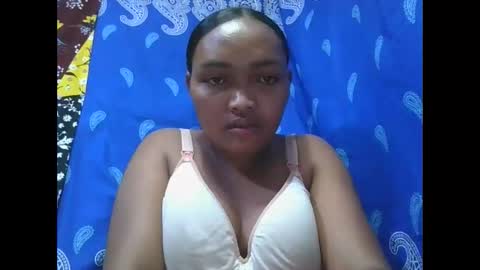 Snapshot of aimealdy chatting on 11.17.25 aimealdy online show from 11.17.25