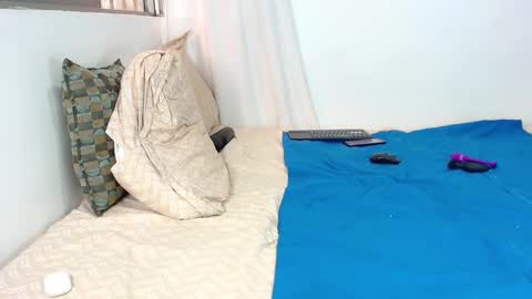 IAN online show from 09.16.25