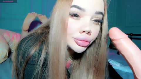 Aira online show from 01.02.25