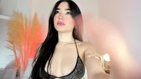 airi  online show from 11.11.25