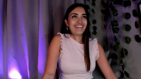 Aisha online show from 03.05.25