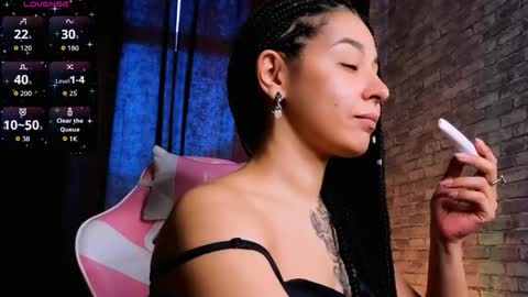 Aisha online show from 04.01.26