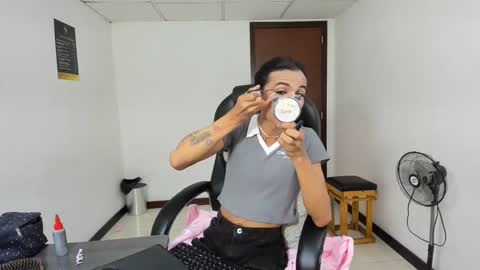 Aisha online show from 02.12.26