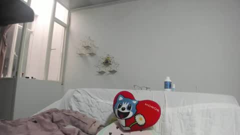 Snapshot of aisha_latina chatting on 02.19.26 Katie online show from 02.19.26