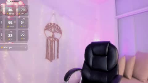 aisha online show from 10.02.25