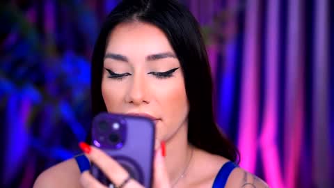 Lora online show from 01.07.25