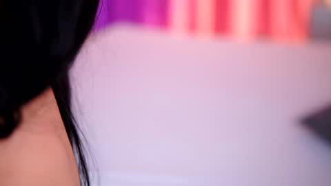 Lora online show from 01.17.25