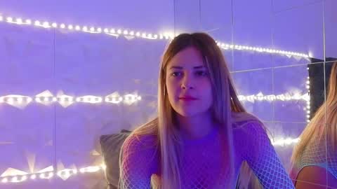 Aisha online show from 10.06.25