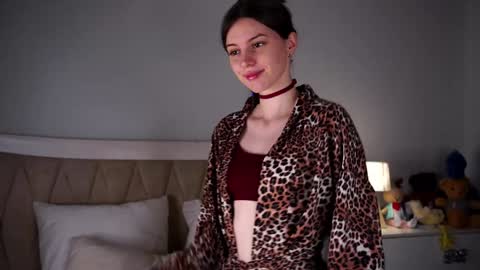 Aliza online show from 02.04.25