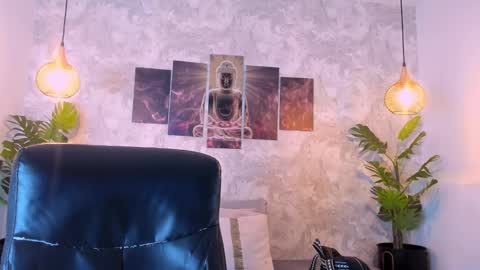 little aitana  online show from 12.15.25