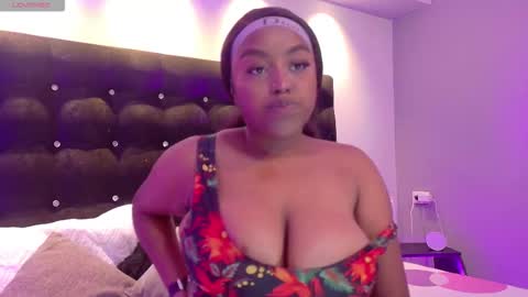 Snapshot of aitanaoliveira_ chatting on 02.07.26 Aitana online show from 02.07.26