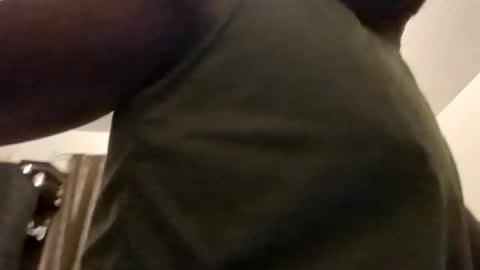 aj297914 online show from 10.28.25