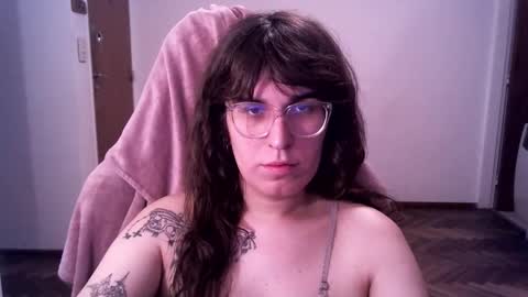 Veronica Akame 3 online show from 12.20.25