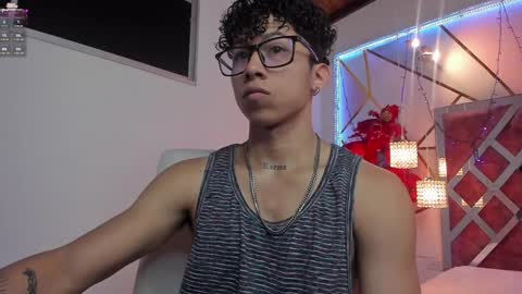 akazaboy online show from 12.31.24