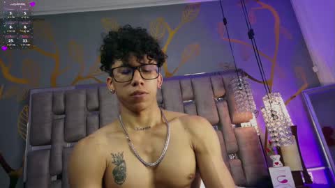 akazaboy online show from 02.21.25