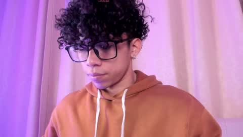 akazaboy online show from 04.03.26