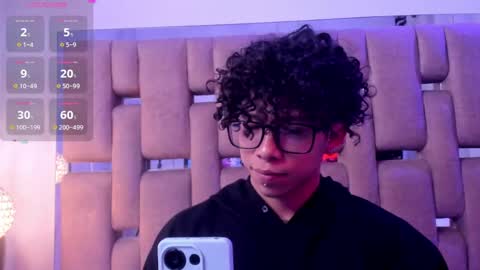 akazaboy online show from 04.07.26