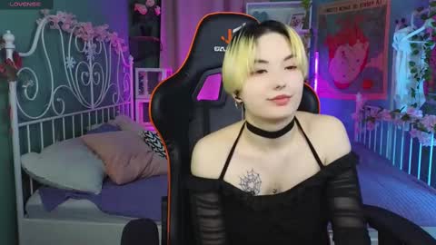 Akemi online show from 03.01.25