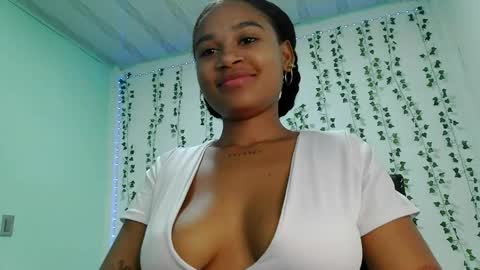 akemy_saunderz online show from 06.07.26