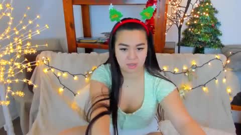 Snapshot of akira_oh_yes chatting on 12.28.24 akira_oh_yes online show from 12.28.24