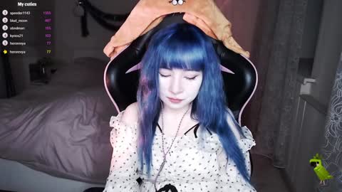 Snapshot of akirahartyx chatting on 12.17.24 akirahartyx online show from 12.17.24