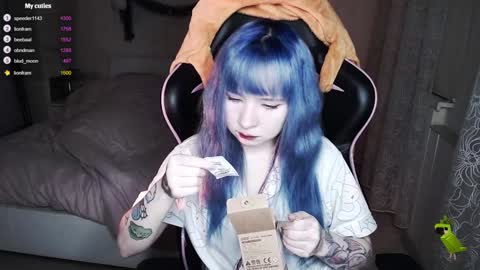 Snapshot of akirahartyx chatting on 12.27.24 akirahartyx online show from 12.27.24