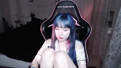 Snapshot of akirahartyx chatting on 10.15.25 akirahartyx online show from 10.15.25