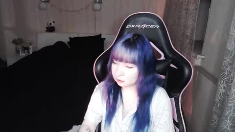 Snapshot of akirahartyx chatting on 01.13.26 akirahartyx online show from 01.13.26