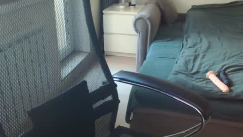 Alisha online show from 12.18.24