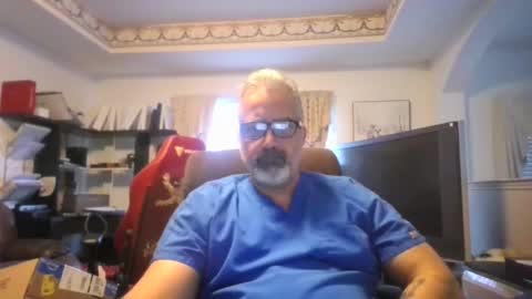 Snapshot of aladdin31673 chatting on 02.12.26 aladdin31673 online show from 02.12.26