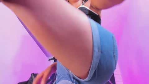 Snapshot of alahia__rodriguez chatting on 09.26.25 Alahia Rodriguez online show from 09.26.25