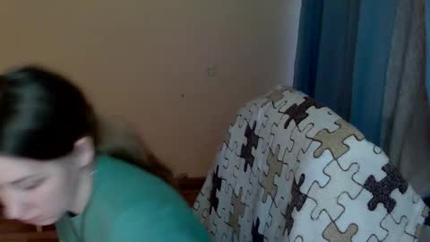 Anna online show from 04.14.26