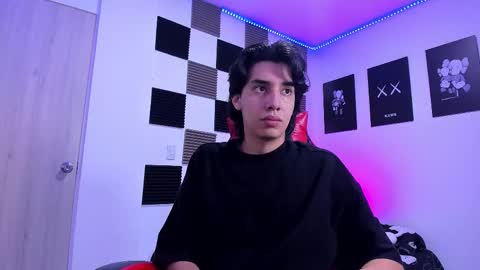 Snapshot of alan_boy01 chatting on 02.22.26 Alan Boy online show from 02.22.26