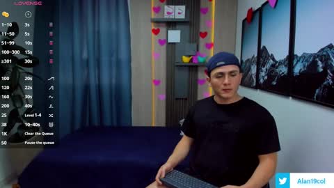 Alan  Kevin can we reach 100 thumbs up please guys  online show from 02.21.25